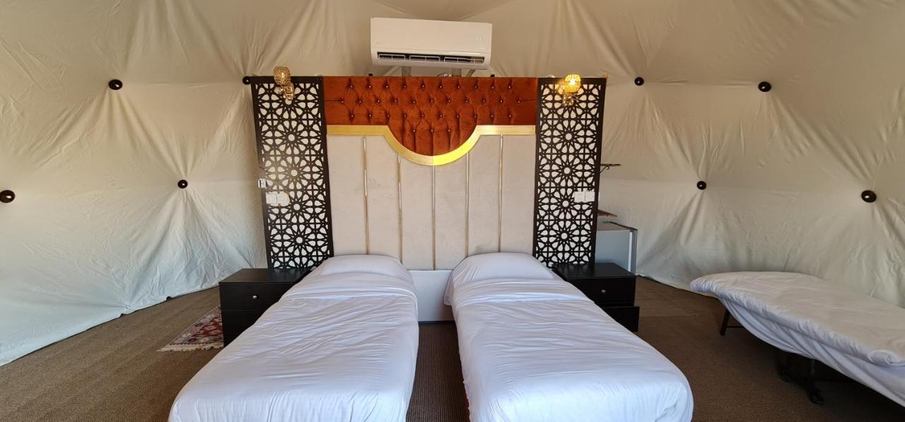 Hasan Zawaideh Luxury Camp 2 Hotel Wadi Rum Exterior photo