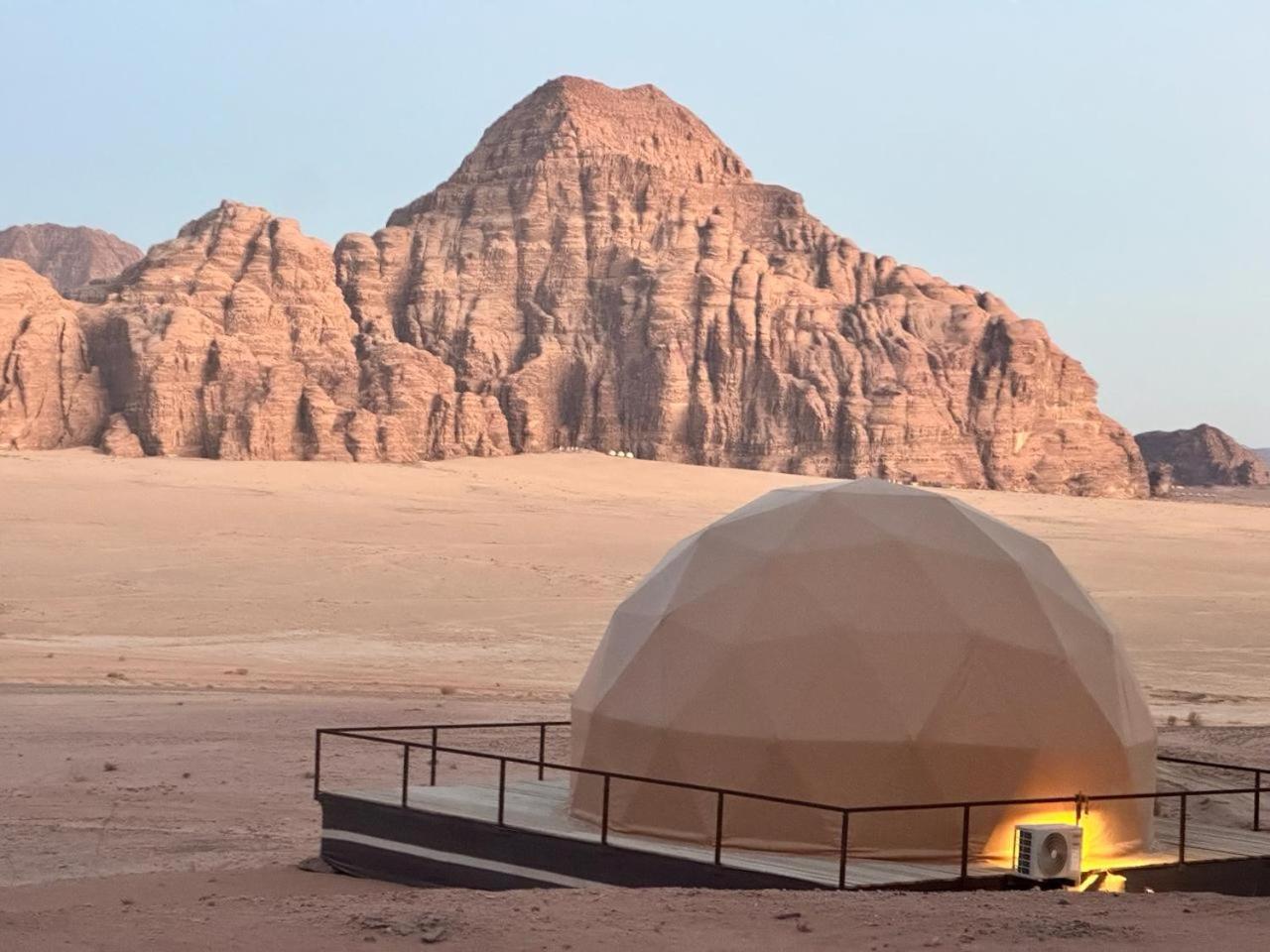 Hasan Zawaideh Luxury Camp 2 Hotel Wadi Rum Exterior photo