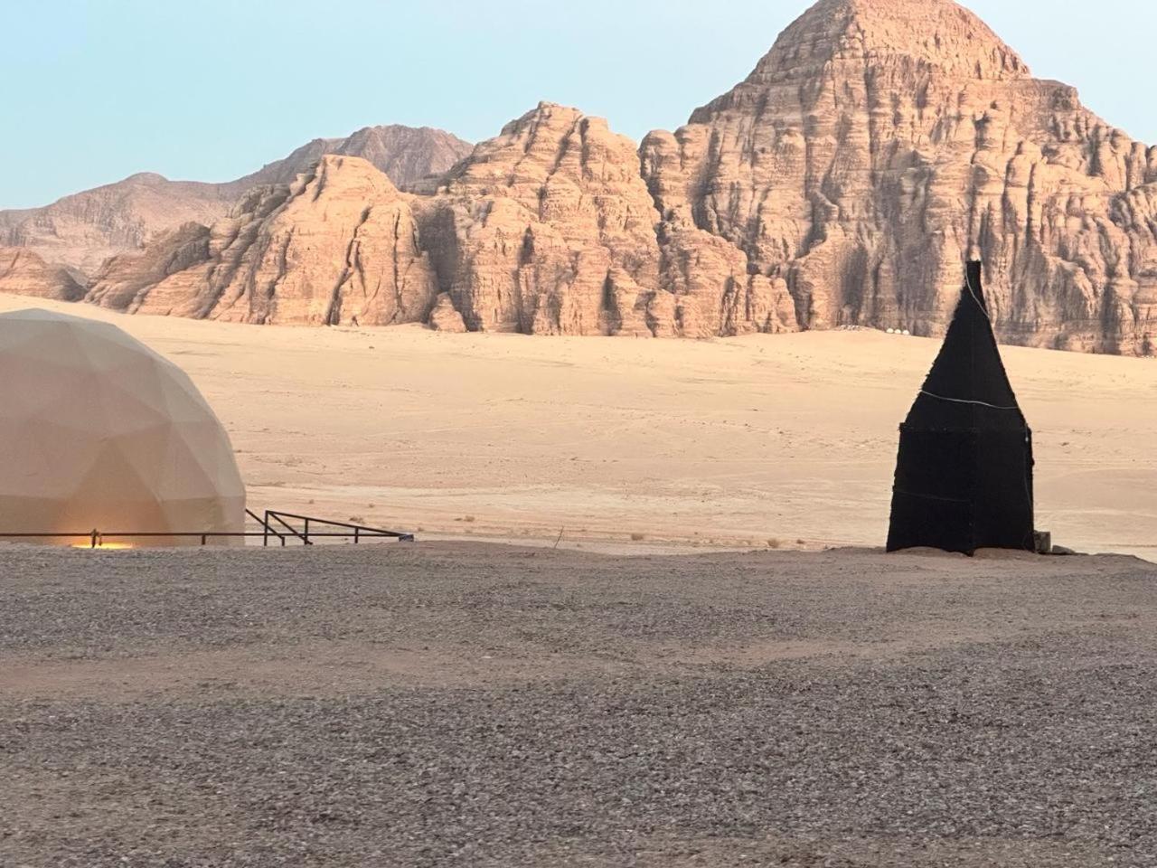 Hasan Zawaideh Luxury Camp 2 Hotel Wadi Rum Exterior photo